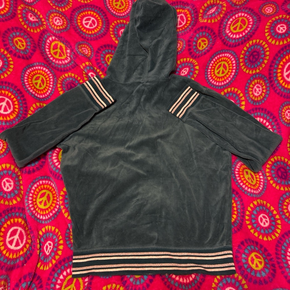 Stylish Green Hoodie with Striped Accents